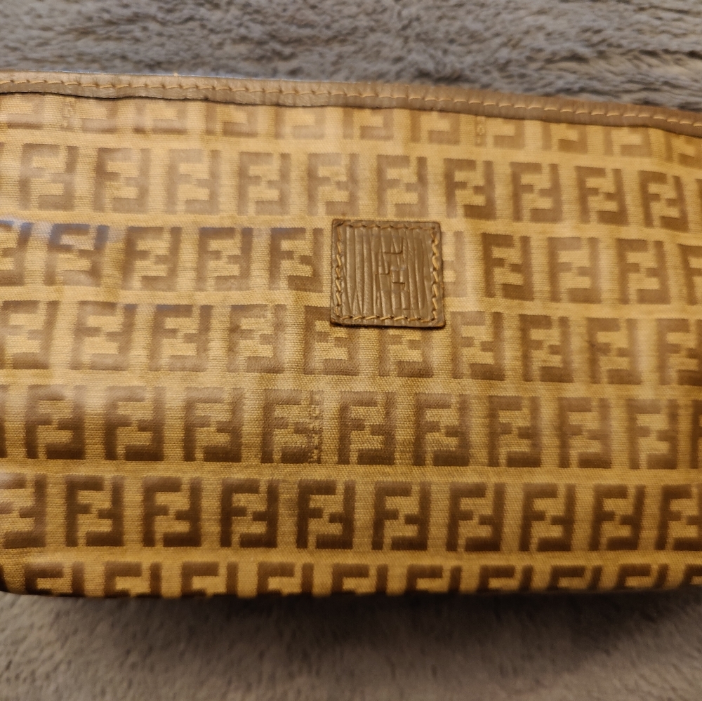 Fendi Authentic clutch